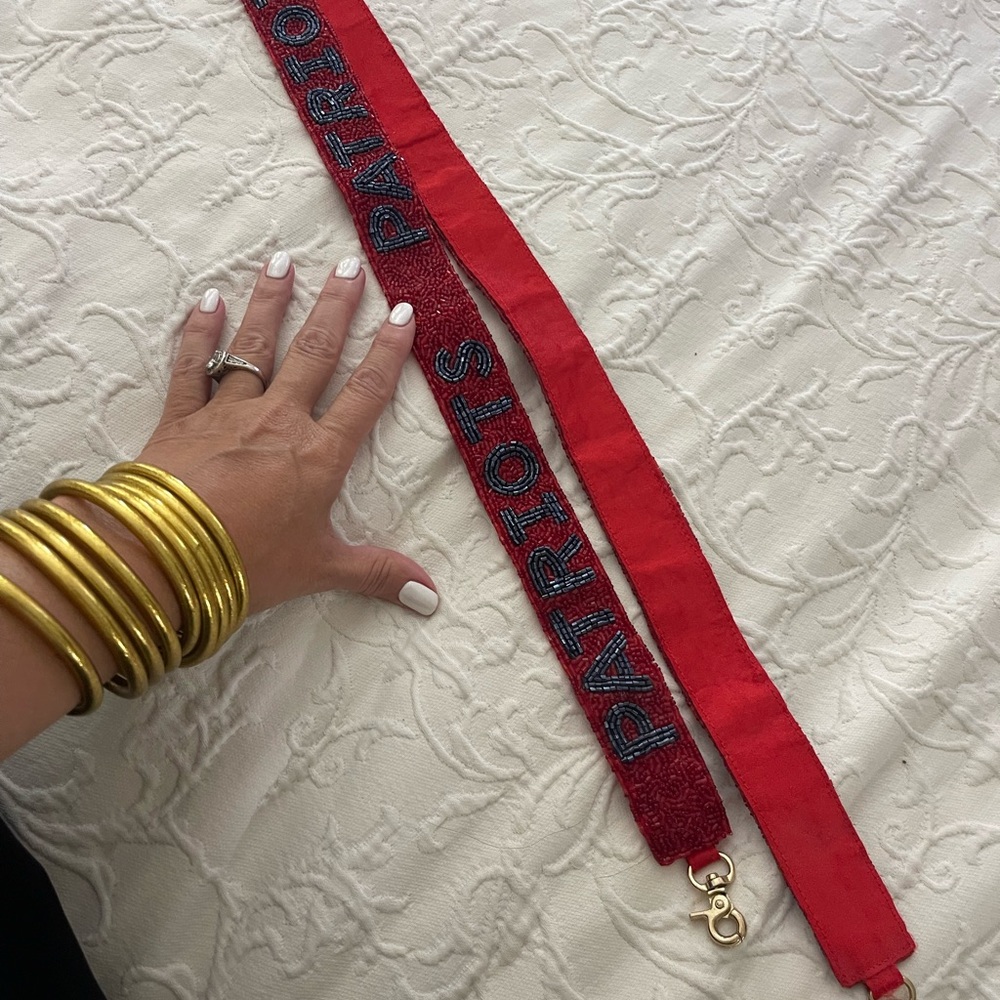 Red Patriots Shoulder Strap